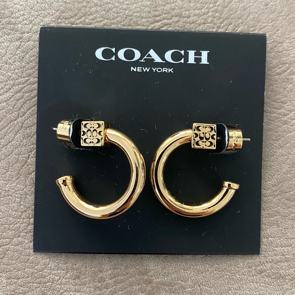 COACH Gold Signature Quilted Cube Chubby Hoop Earrings NWT